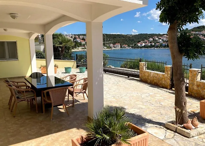 Jana Lejlighed Trogir